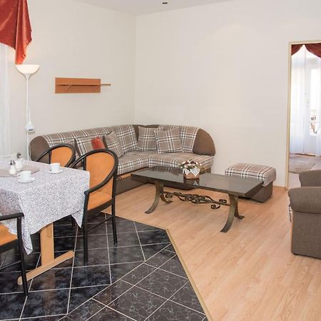 مبيت وإفطار Hévíz Astoria Panzio المظهر الخارجي الصورة