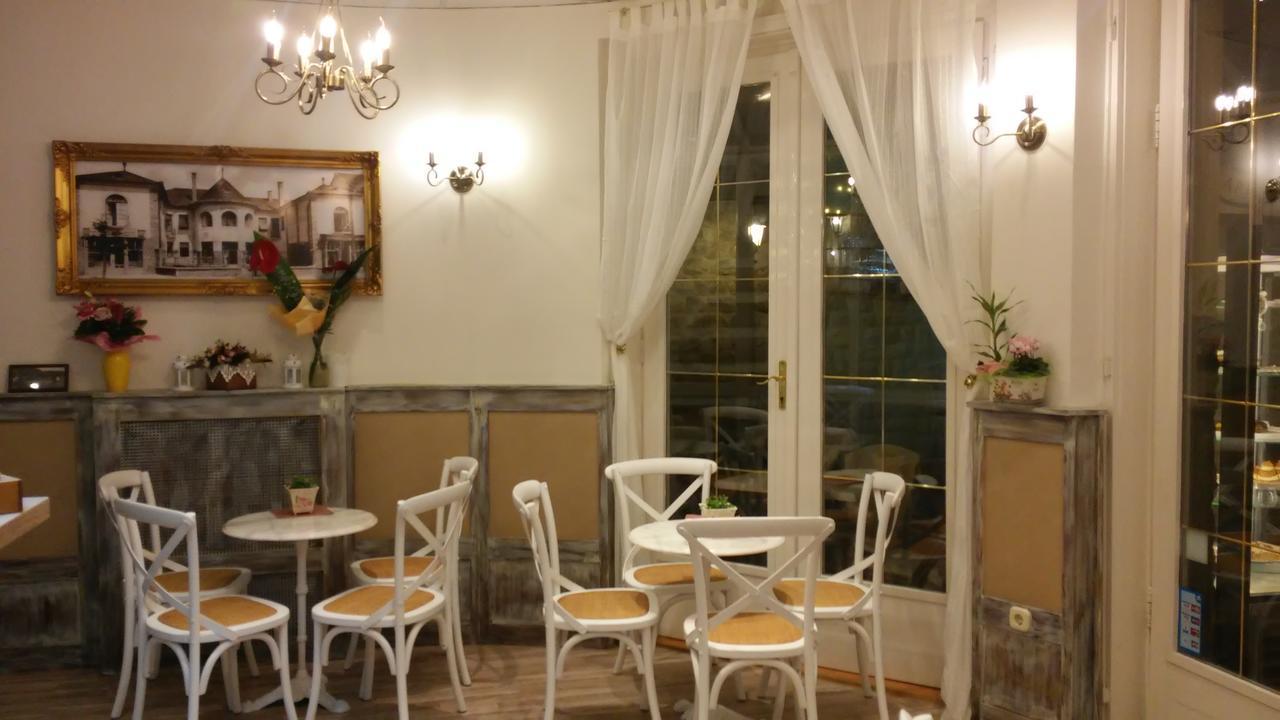 مبيت وإفطار Hévíz Astoria Panzio المظهر الخارجي الصورة
